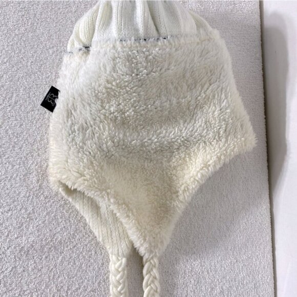 5/$25 Robin Ruth Jamaica White Black Knit Fleece Lined Hat W Ear Flaps & Pom Pom - Picture 11 of 15